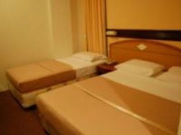 Madras Eminence Hotel สิงคโปร์ ภายนอก รูปภาพ