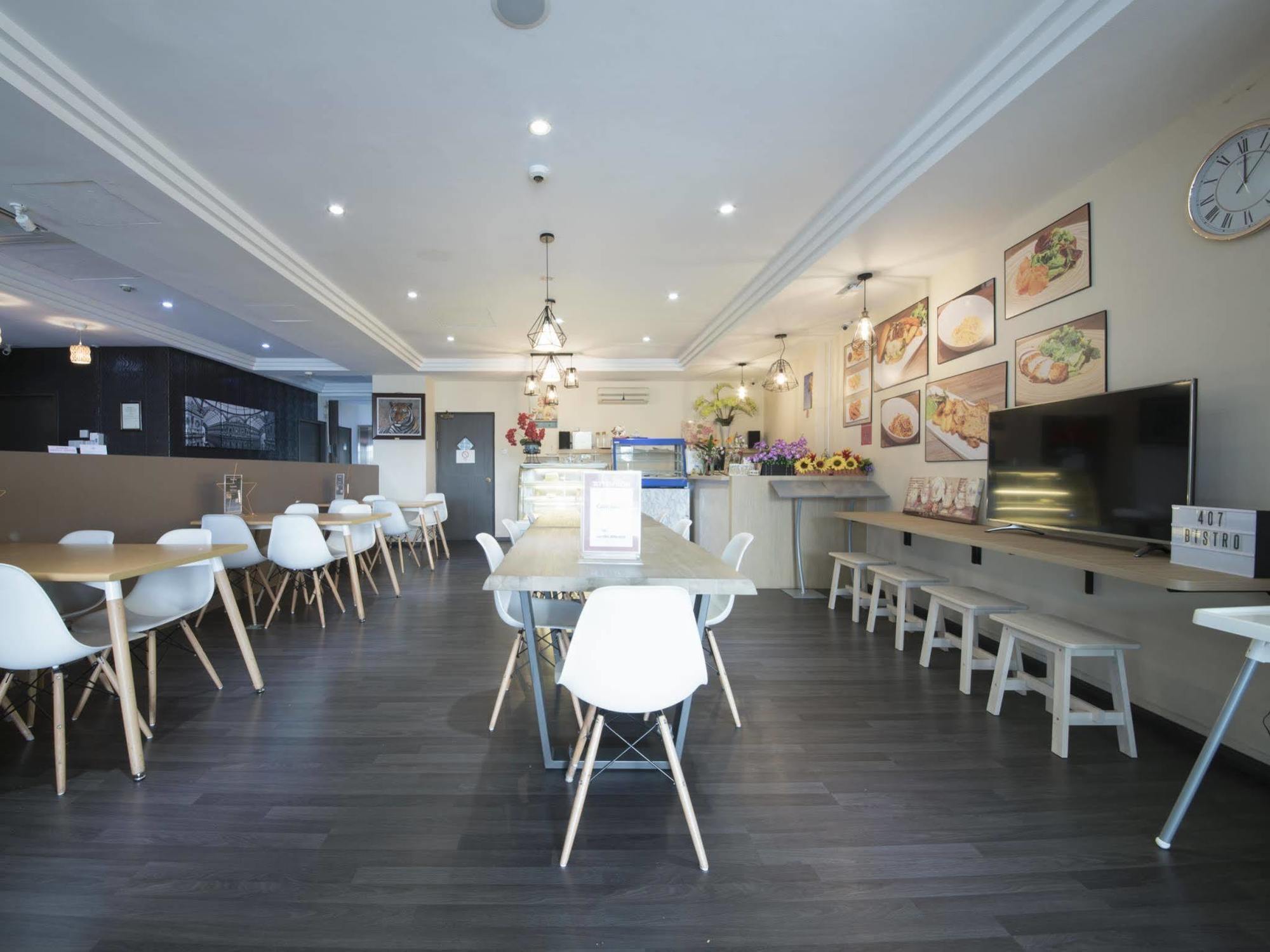 Madras Eminence Hotel สิงคโปร์ ภายนอก รูปภาพ