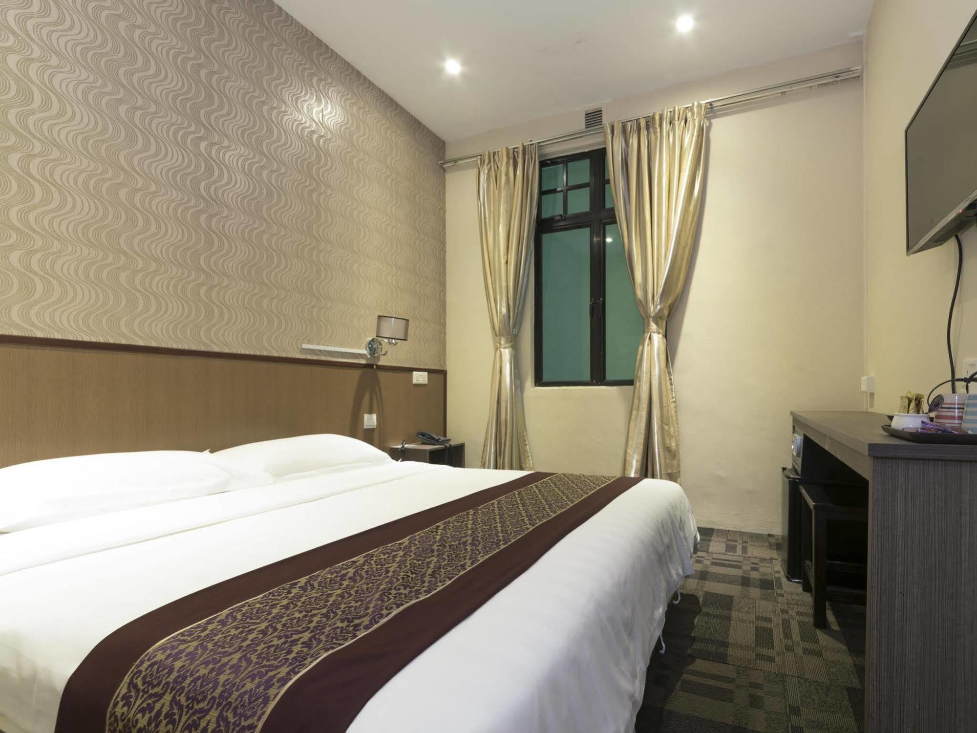 Madras Eminence Hotel สิงคโปร์ ภายนอก รูปภาพ